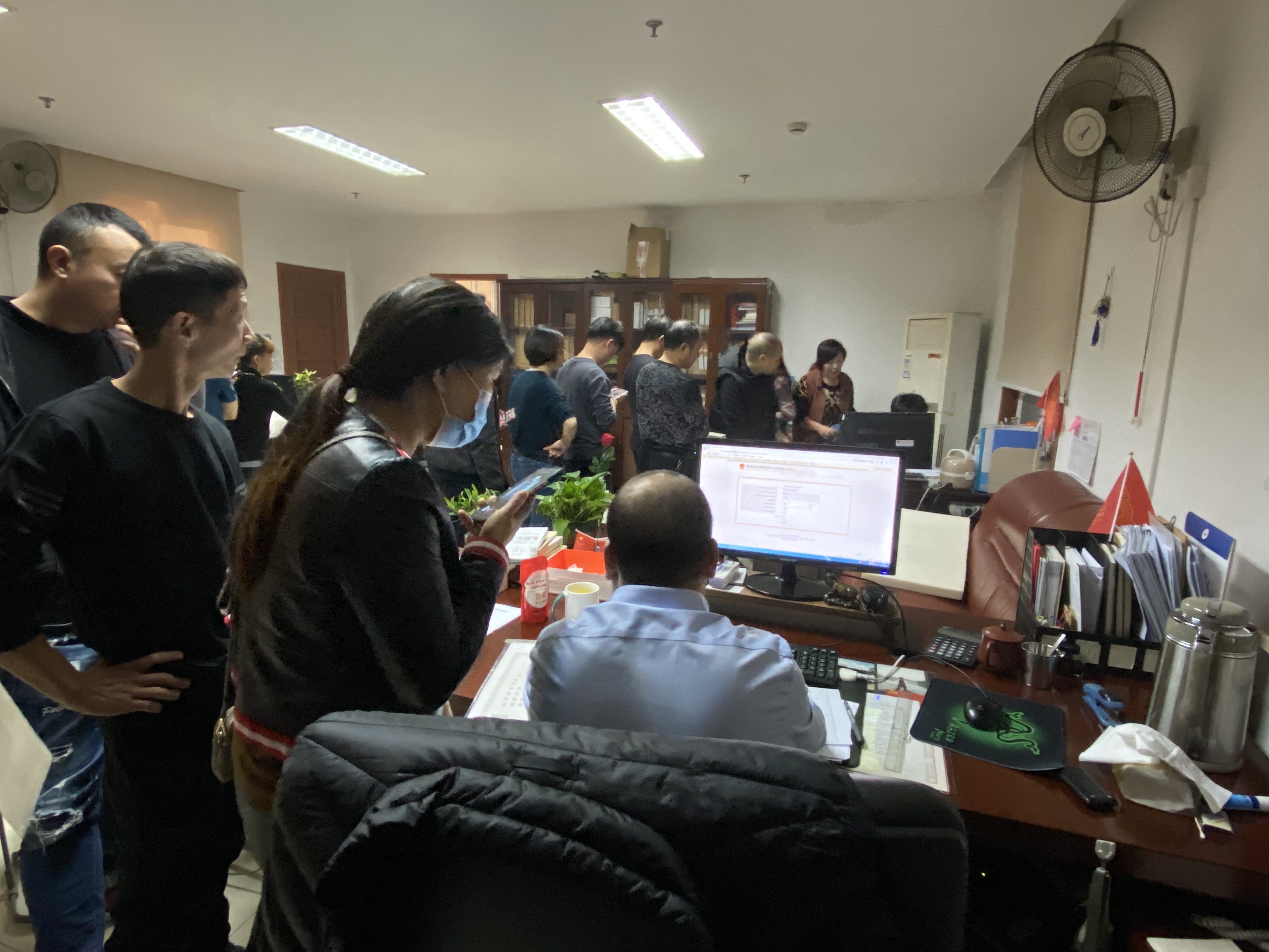 企業(yè)辦事零跑腿！快來綁定“浙江企業(yè)在線”