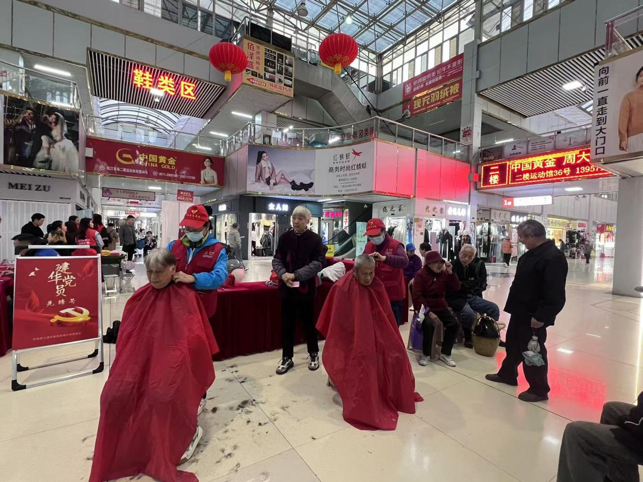 公益不打烊，情暖每月時光