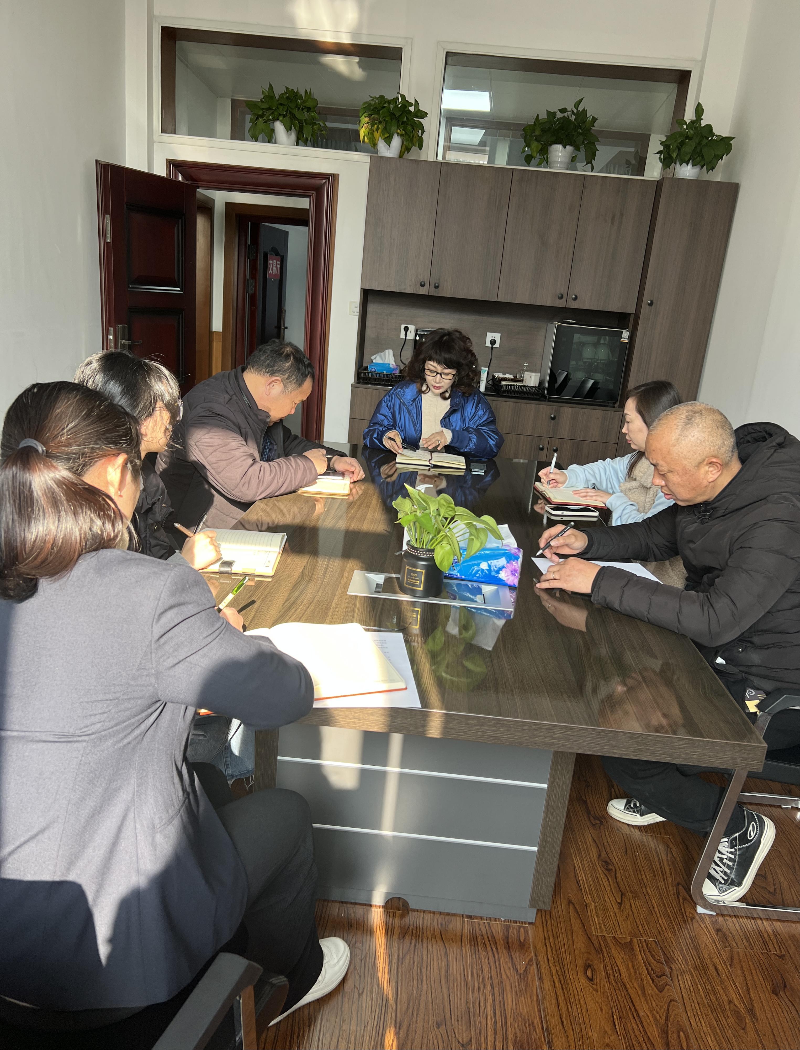 疫情防疫齊參戰(zhàn)，眾志成城筑防線